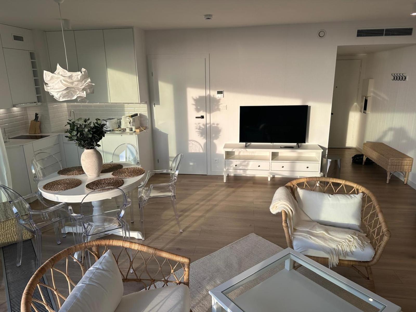 PINEA Apartments Pobierowo z niesamowitym widokiem na morze oraz jacuzzi w wybranych apartamentach Zewnętrze zdjęcie